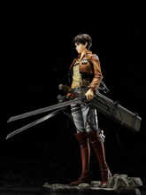 Load image into Gallery viewer, Attack on Titan Eren 1/7 Scale Figure