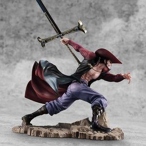 One Piece Dracule Mihawk SA-MAXIMUM Action Figure