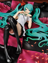 Load image into Gallery viewer, Hatsune Miku Picture Frame Action Figure