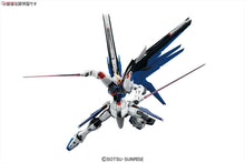 Load image into Gallery viewer, Gundam Bandai MG 1/100 Freedom 2.0 Assemble Model