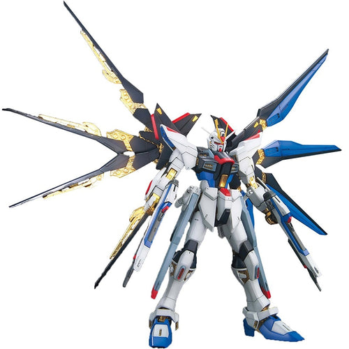 Gundam Bandai 1/100 MG Strike Freedom Assemble Model